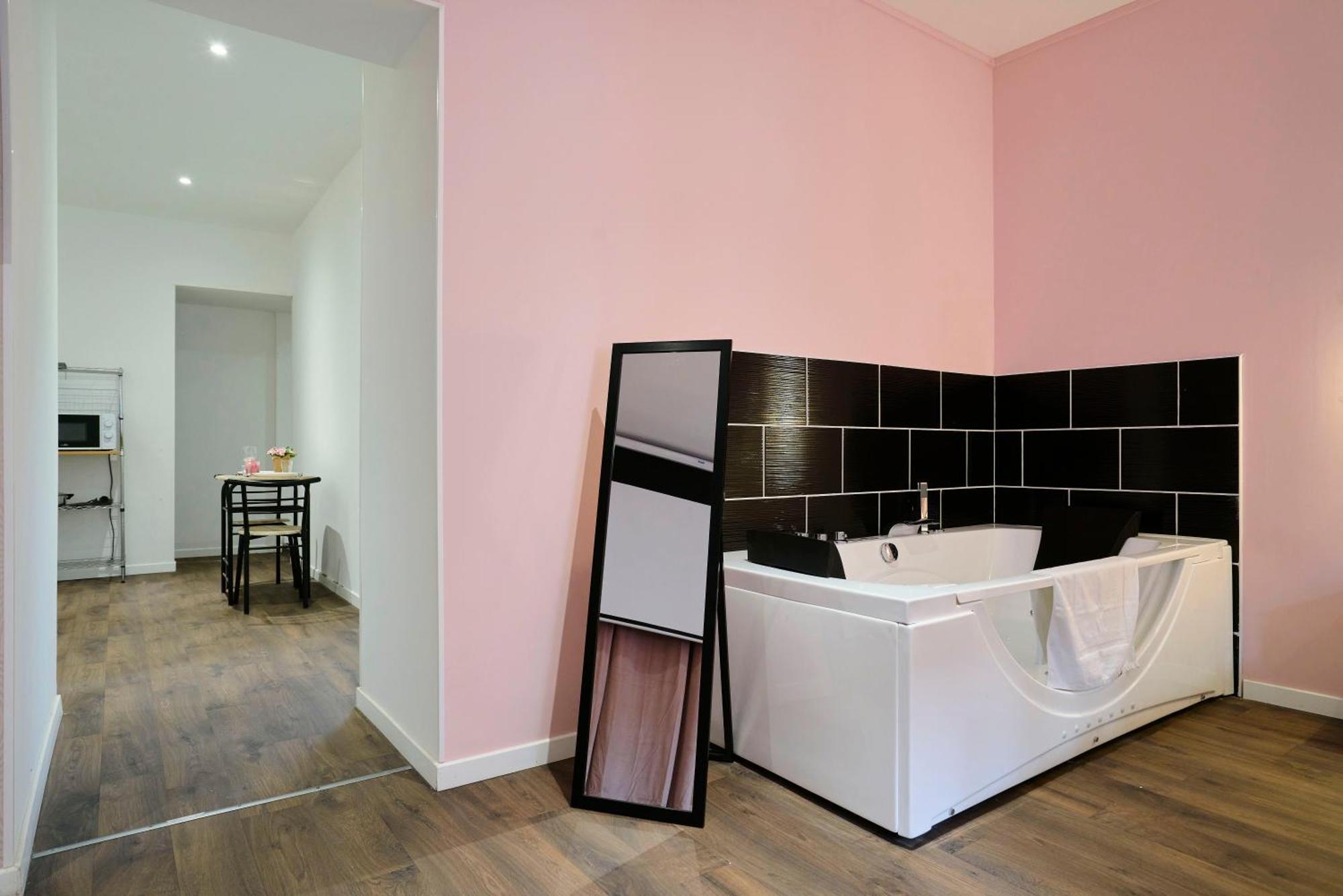 Ng Prestige L Lille L Tourcoing - Bouvines - Balneo & Cuisine Apartment Luaran gambar